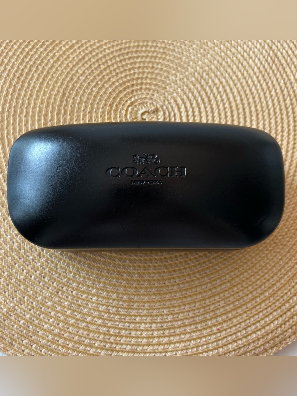 Coach New York Black Hard Clamshell Glasses Case Sunglasses Embossed w New Cloth